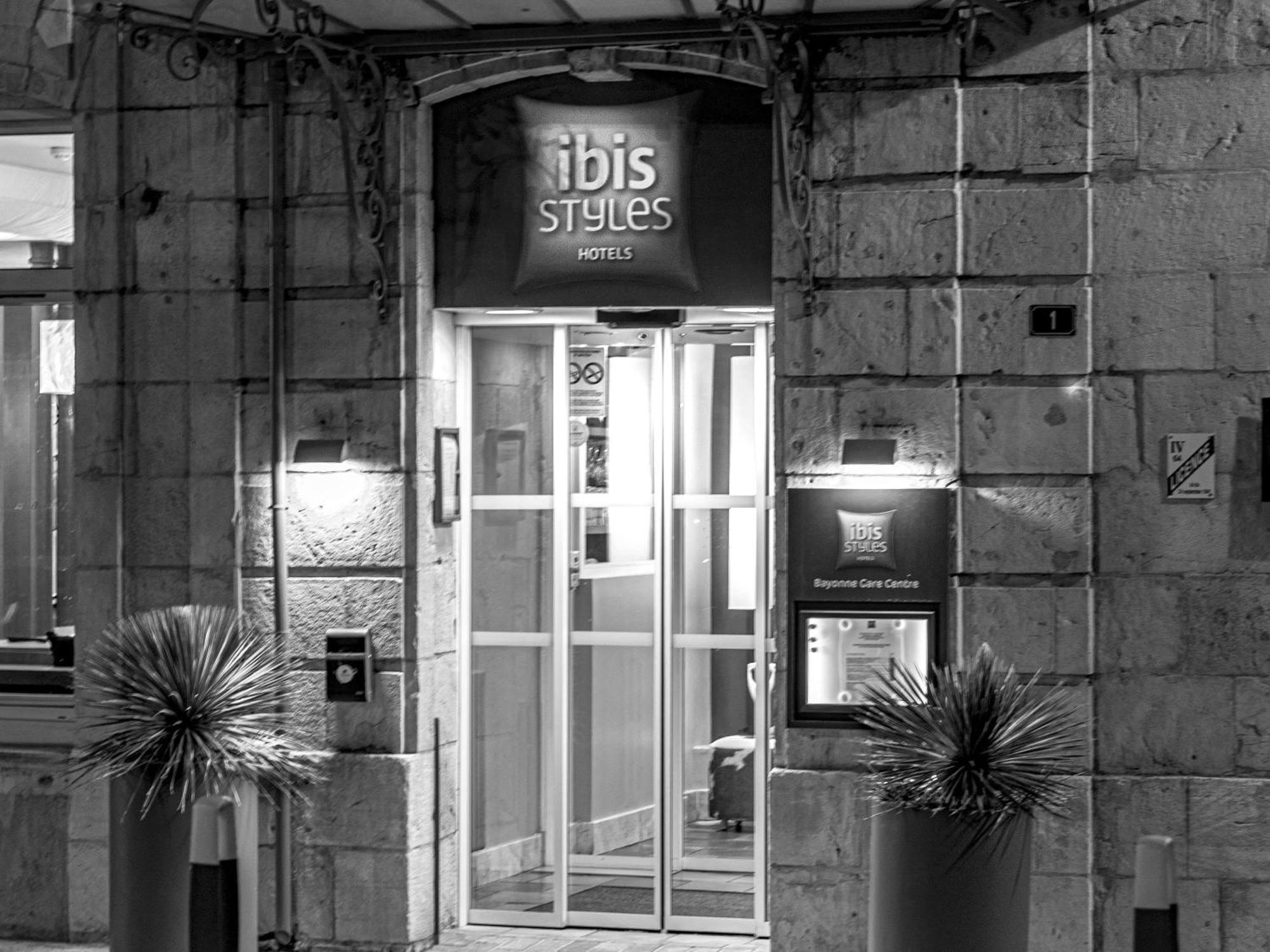 Ibis Styles Bayonne Hotel Exterior photo